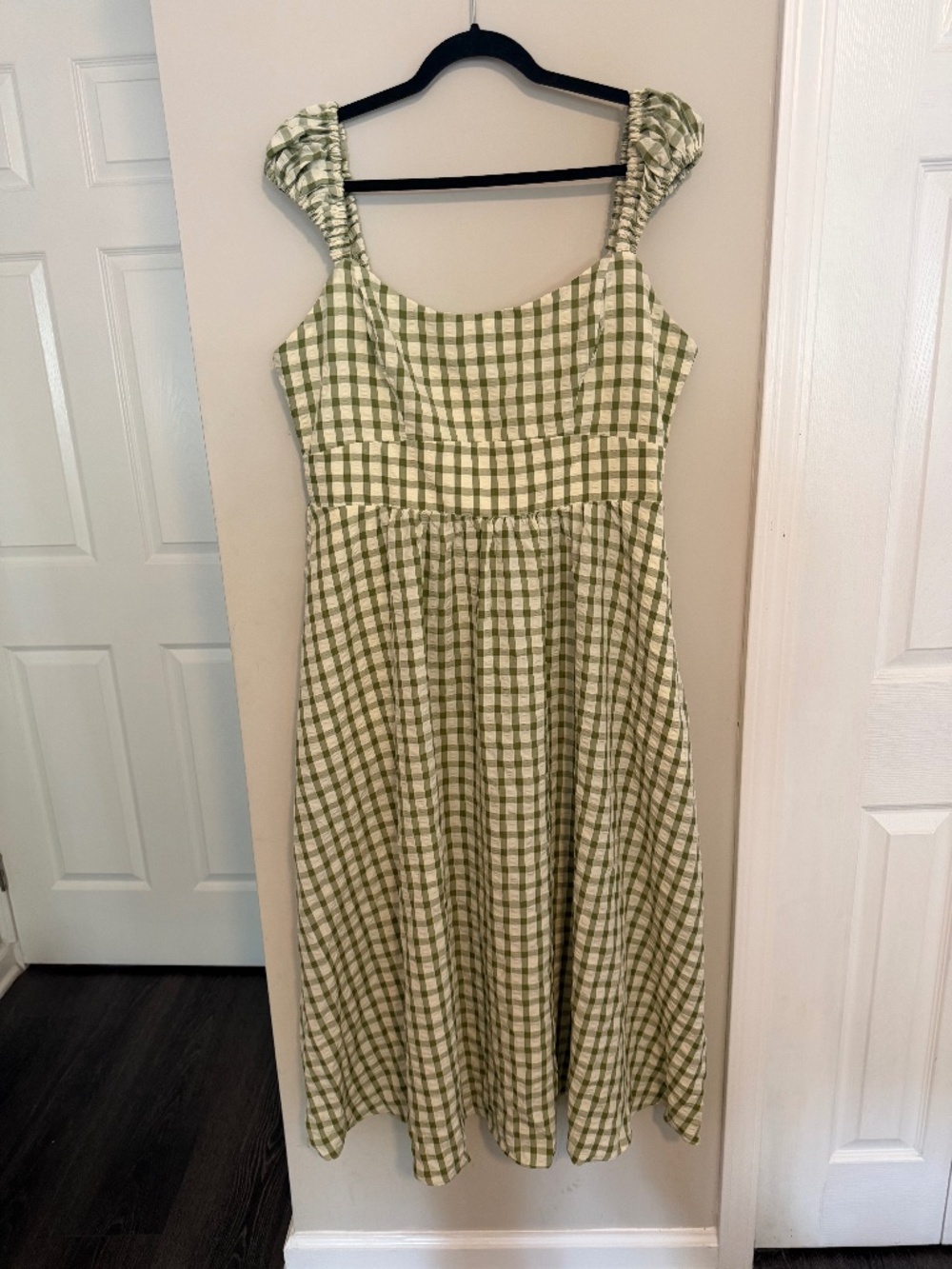 Tuckernuck Green and White Gingham Midi Dress - XXL